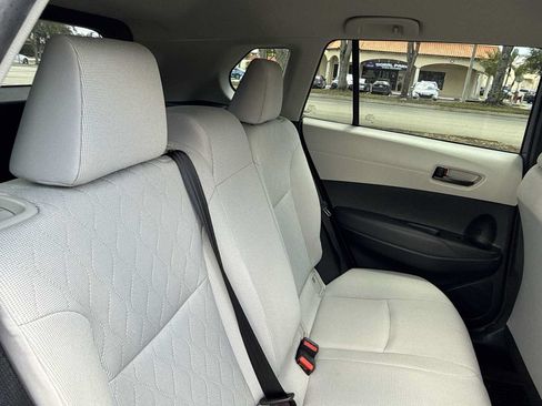 Used 2022 Toyota Corolla Cross L FWD image 13