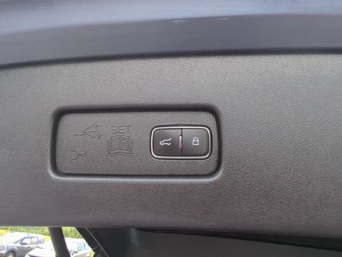 Used 2021 Lincoln Aviator Reserve w/ Elements Package Plus AWD/4WD image 39