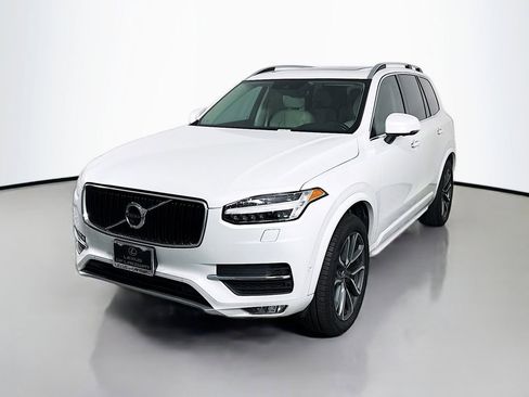 Used 2018 Volvo XC90 T6 Momentum w/ Convenience Package image 1