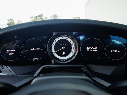 Used 2022 Porsche 911 GT3 RWD image 43