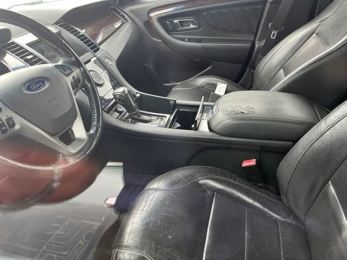 Used 2014 Ford Taurus Limited w/ Equipment Group 301A FWD image 25