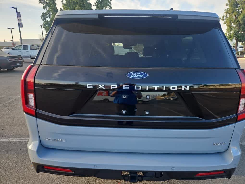 Certified 2025 Ford Expedition Max Active RWD image 7