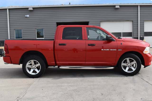 Used 2012 RAM 1500 Express w/ ST Popular Equipment Group AWD/4WD image 4