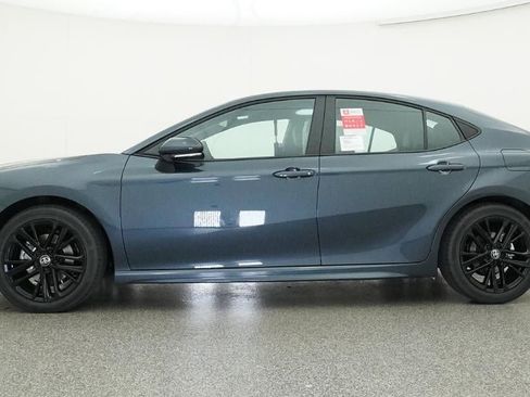 New 2026 Toyota Camry SE image 19