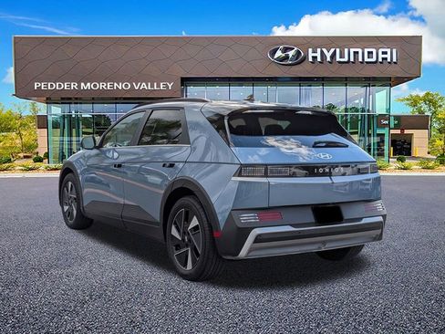 Used 2025 Hyundai Ioniq 5 SEL image 6