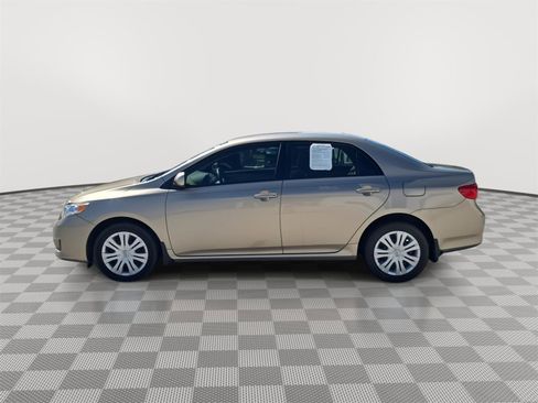 Used 2009 Toyota Corolla XLE FWD image 6