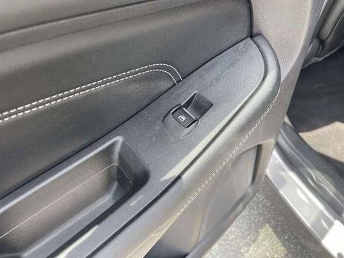 Used 2021 Ford Edge Titanium w/ Equipment Group 301A FWD image 16