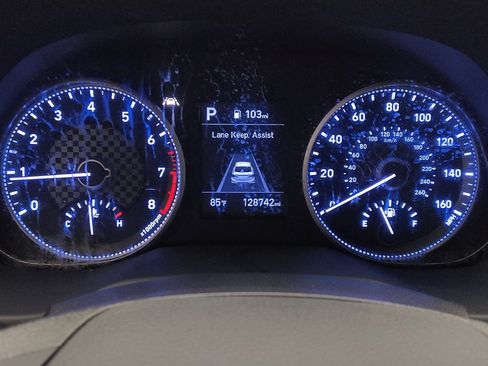 Used 2020 Hyundai Elantra SEL FWD image 23