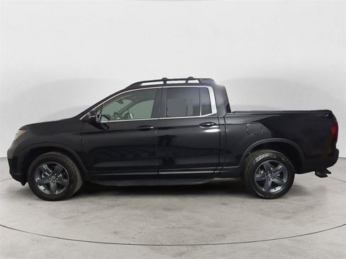 Used 2023 Honda Ridgeline RTL image 2