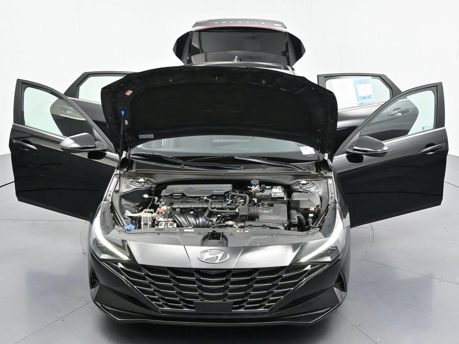 Used 2021 Hyundai Elantra Limited w/ Cargo Package FWD image 44