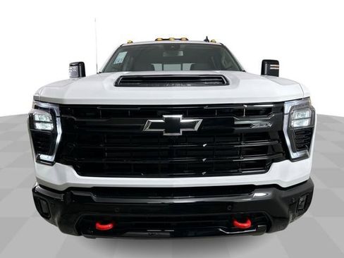New 2026 Chevrolet Silverado 2500 LT w/ Trail Boss Package AWD/4WD image 3