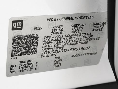 Used 2025 GMC Yukon XL Elevation AWD/4WD image 39