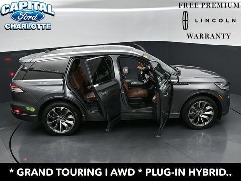 Used 2023 Lincoln Aviator Grand Touring w/ Equipment Group 301A AWD/4WD image 35