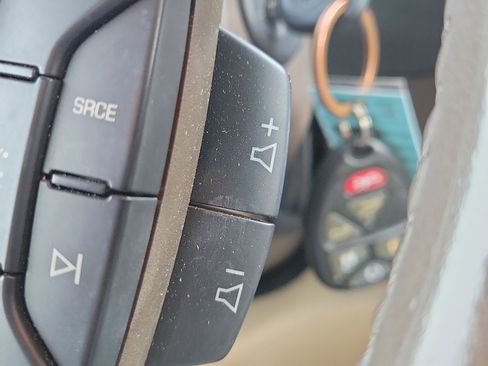 Used 2008 GMC Yukon SLT w/ SLT Preferred Equipment Group image 23