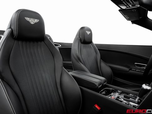 Used 2016 Bentley Continental GT image 34