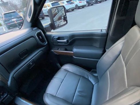 Used 2023 Chevrolet Silverado 3500 High Country w/ Z71 Off-Road Package image 28