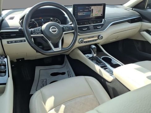 Used 2024 Nissan Altima 2.5 SL image 6