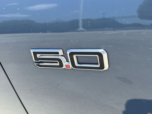 Used 2024 Ford Mustang GT Premium RWD image 3