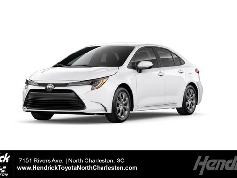 Used 2026 Toyota Corolla LE image 1