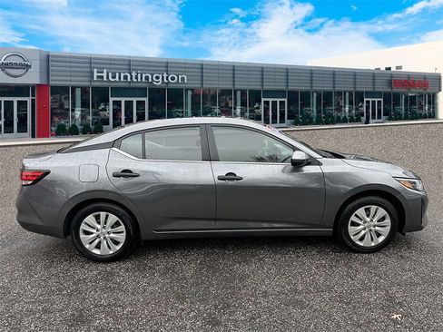 Certified 2025 Nissan Sentra S image 5