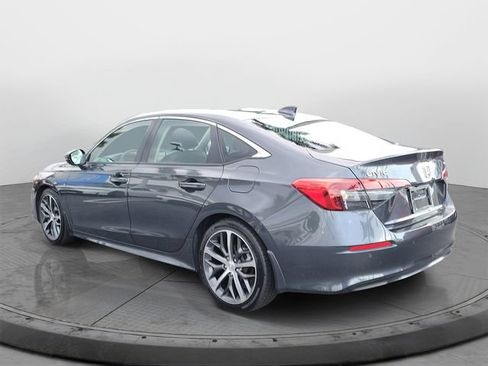 Certified 2024 Honda Civic Touring image 4