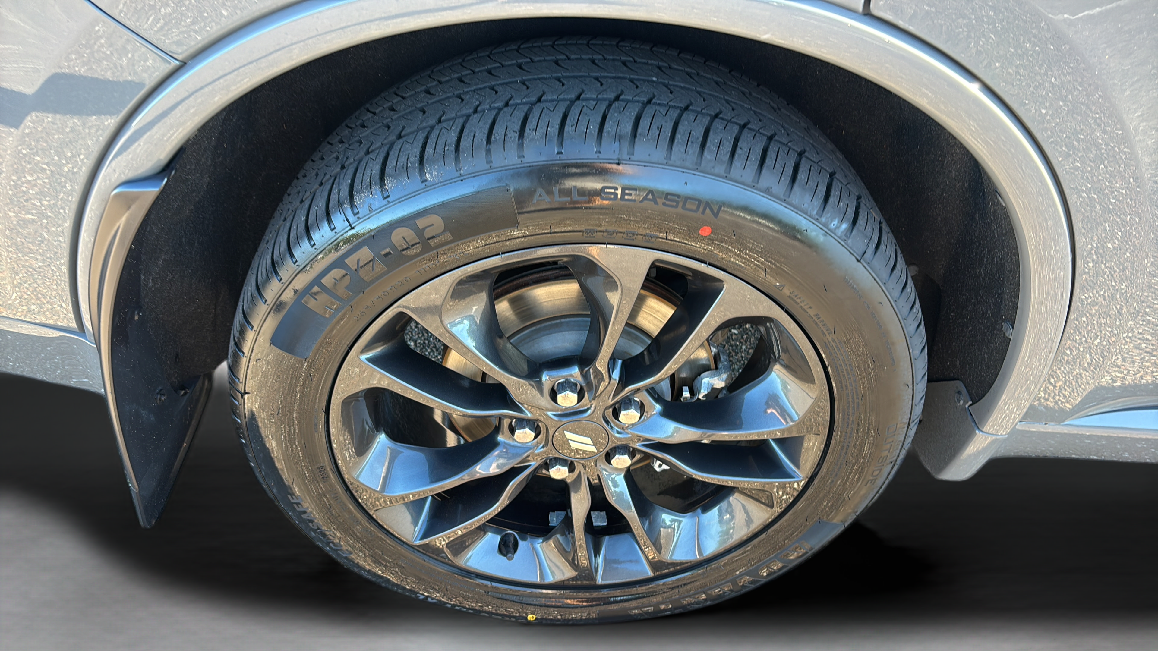 Used 2022 Dodge Durango R/T w/ Blacktop Package AWD/4WD image 36