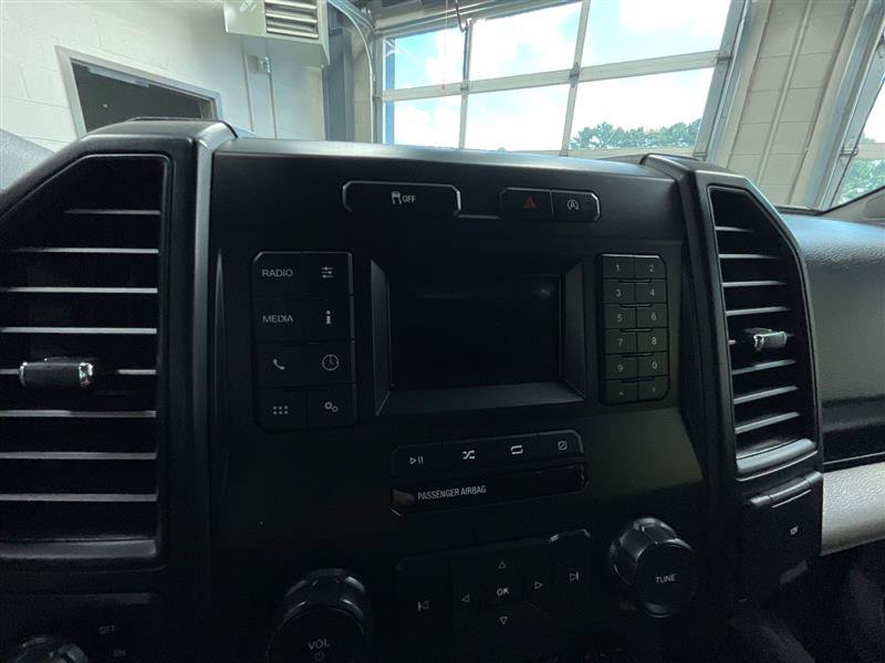 Used 2019 Ford F150 XL w/ Equipment Group 101A Mid RWD image 16