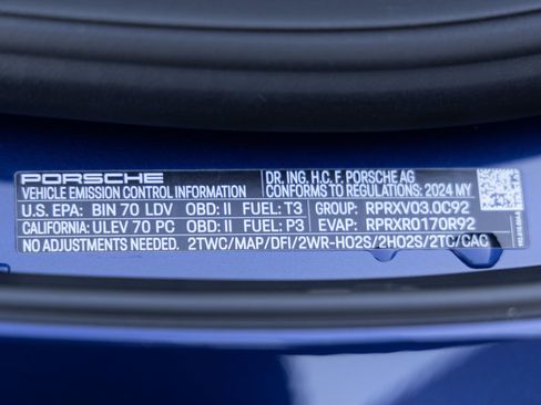 Certified 2024 Porsche 911 Targa 4 image 34