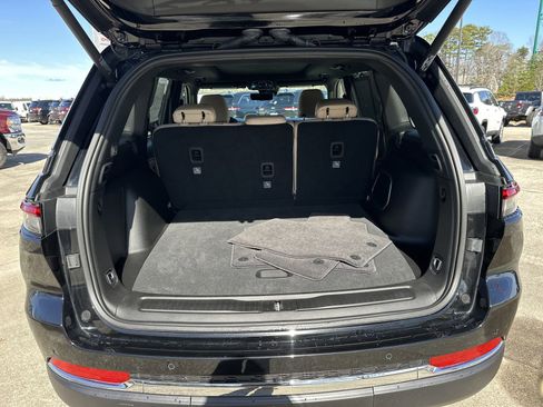 New 2024 Jeep Grand Cherokee Limited 4xe w/ Luxury Tech Group II image 25