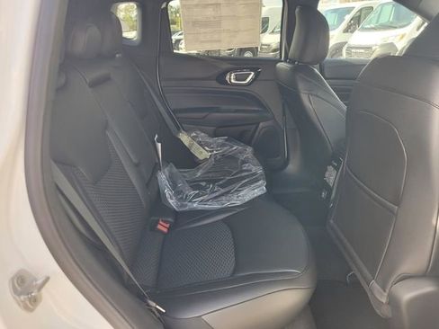New 2026 Jeep Compass Latitude AWD/4WD image 14