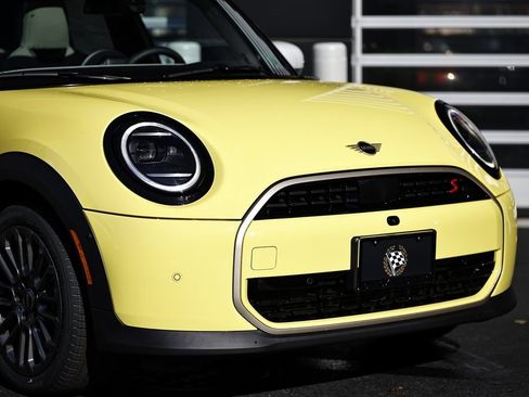 New 2026 MINI Cooper S image 2