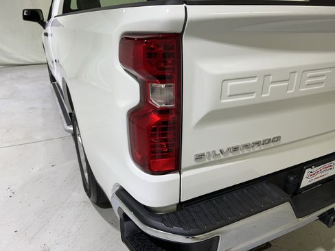 Certified 2024 Chevrolet Silverado 1500 W/T w/ WT Fleet Convenience Package image 10