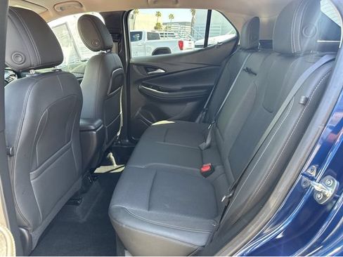 Used 2023 Buick Encore GX Select w/ Safety Package II FWD image 4