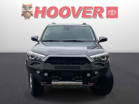 Used 2023 Toyota 4Runner SR5 Premium w/ Moonroof Package image 7