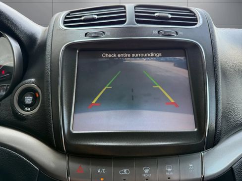 Used 2018 Dodge Journey Crossroad AWD/4WD image 33