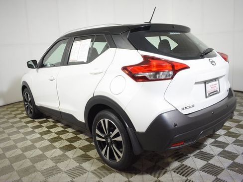 Used 2020 Nissan Kicks SV image 6