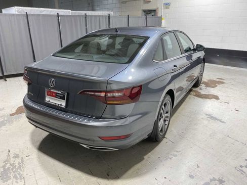 Used 2019 Volkswagen Jetta R-Line w/ R-Line Cold Weather Package FWD image 25