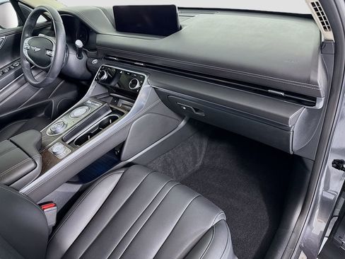 Used 2021 Genesis GV80 3.5T image 18