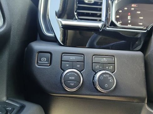 New 2026 GMC Sierra 1500 SLE w/ Preferred Package AWD/4WD image 27