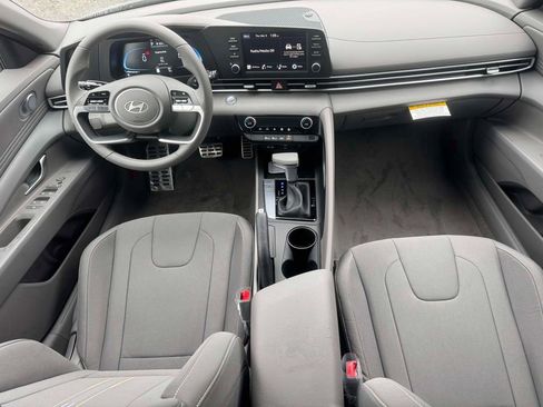 New 2026 Hyundai Elantra Sport FWD image 10