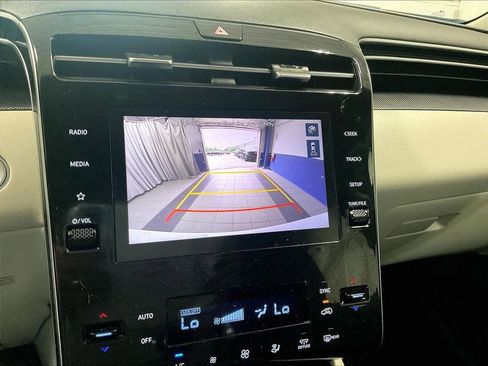 Certified 2024 Hyundai Tucson SEL AWD/4WD image 19