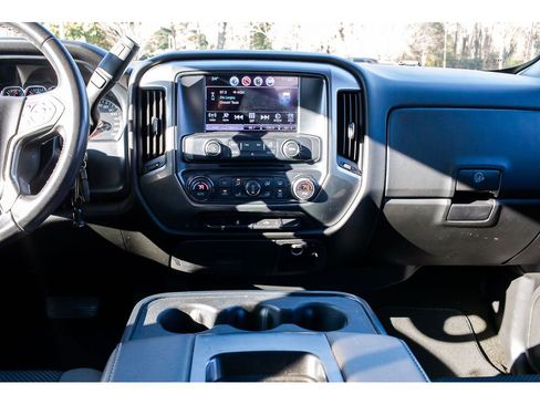 Used 2018 Chevrolet Silverado 1500 LT w/ All Star Edition image 15