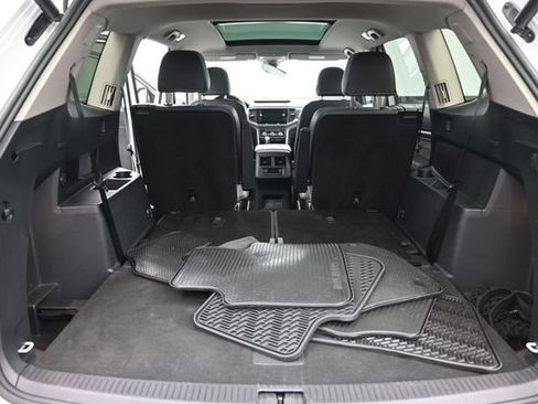 Used 2023 Volkswagen Atlas SEL Premium AWD/4WD image 24