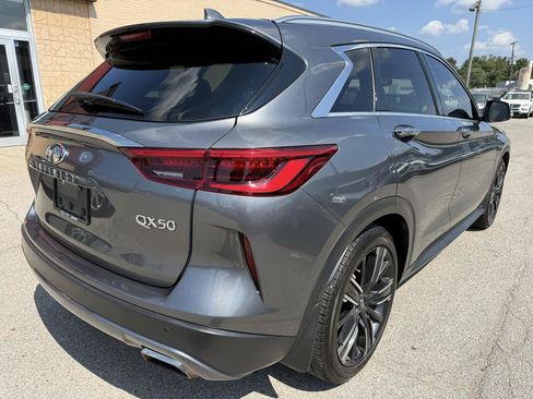 Used 2021 INFINITI QX50 Luxe w/ Appearance Package FWD image 8