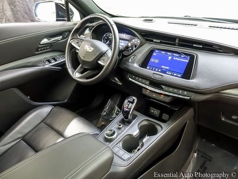 Certified 2023 Cadillac XT4 Premium Luxury image 24