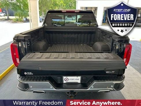 Used 2023 GMC Sierra 1500 SLT w/ SLT Premium Plus Package AWD/4WD image 32