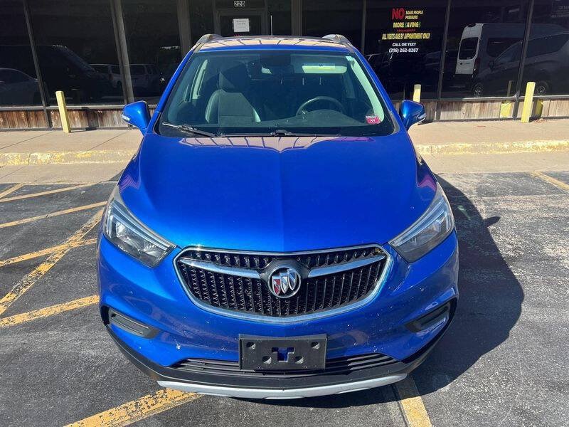 Used 2018 Buick Encore Preferred FWD image 2