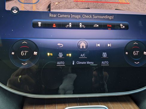 Certified 2023 Mercedes-Benz EQS 580 4MATIC Sedan image 24