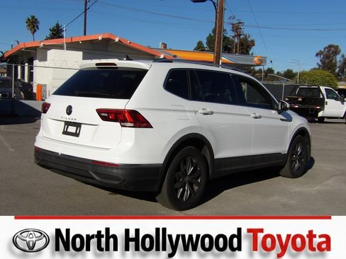 Used 2022 Volkswagen Tiguan SE image 7