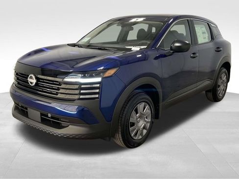 New 2026 Nissan Kicks S image 5